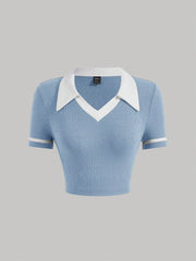Contrast Collor V-Polo Top