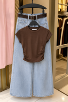 Top With Baggy Jeans